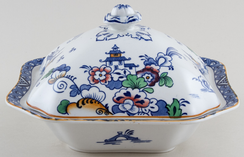 Vegetable Dish with Lid c1920s